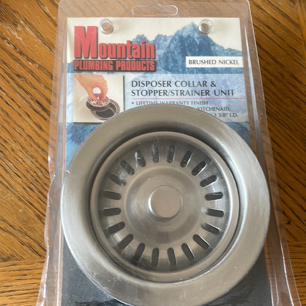 Disposer Collar & Stopper/Strainer Unit Brushed Nickel
